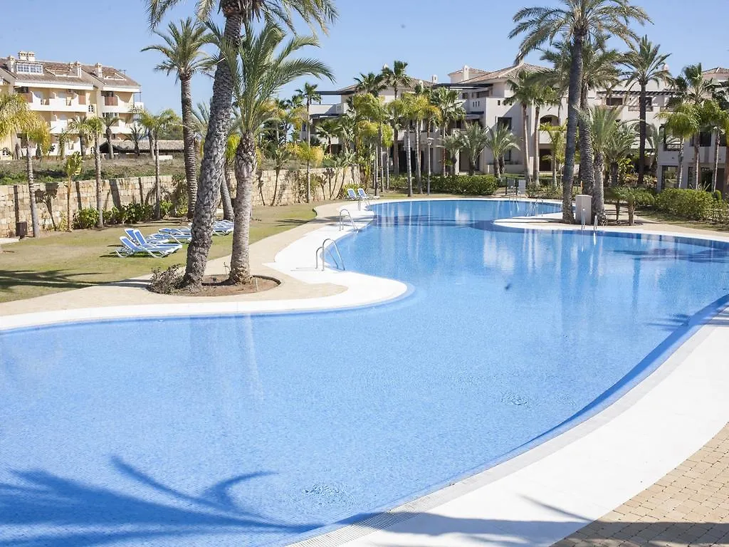 Marbella Getaway!! Apartment 0*,